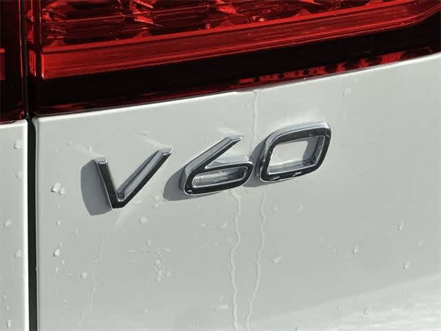 2025 Volvo V60 Cross Country Plus