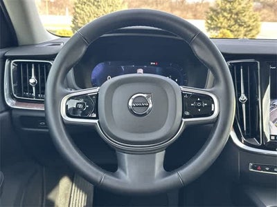 2025 Volvo V60 Cross Country Plus