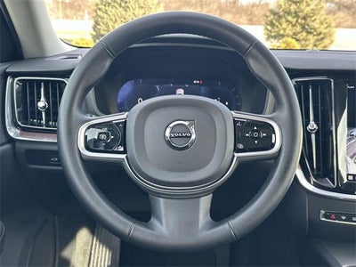 2025 Volvo V60 Cross Country Plus