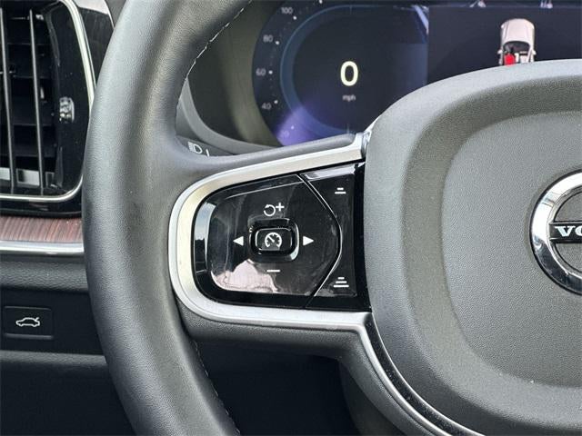 2025 Volvo V60 Cross Country Plus