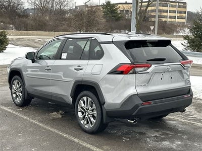 2025 Toyota RAV4 XLE Premium