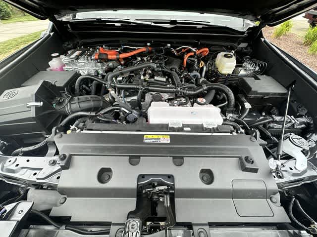 2026 Toyota Tacoma i-FORCE MAX Tacoma Trailhunter