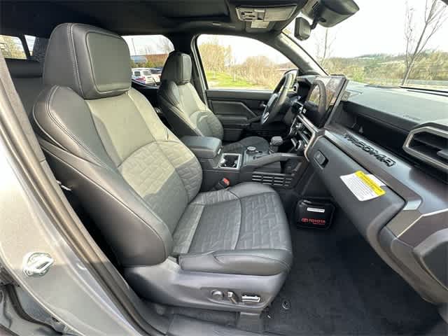 2025 Toyota Tacoma i-FORCE MAX Tacoma TRD Sport