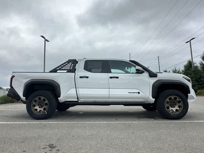 2026 Toyota Tacoma i-FORCE MAX Tacoma Trailhunter