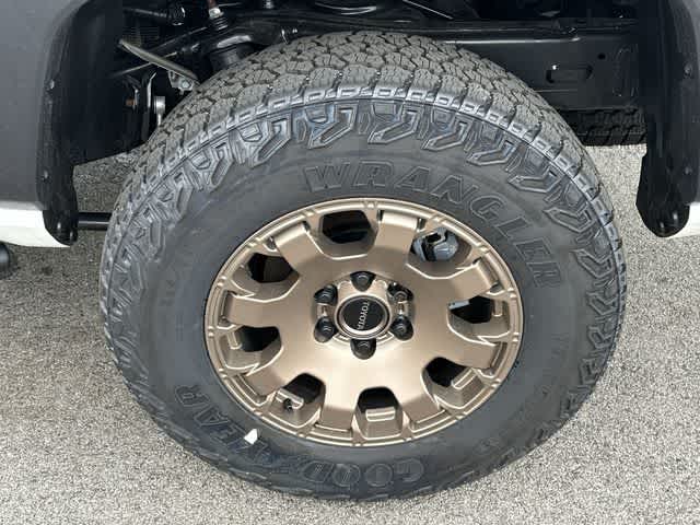 2026 Toyota Tacoma i-FORCE MAX Tacoma Trailhunter