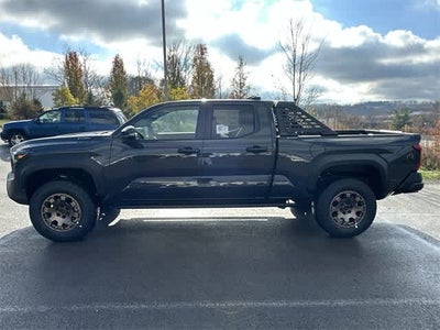 2025 Toyota Tacoma i-FORCE MAX Tacoma Trailhunter