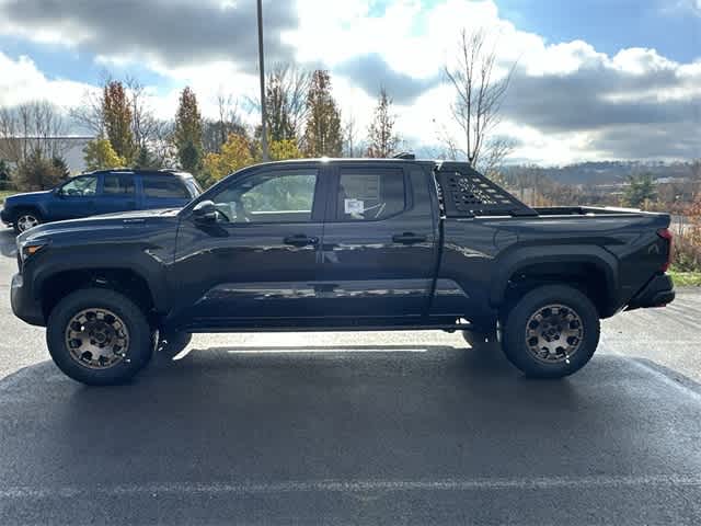 2025 Toyota Tacoma i-FORCE MAX Tacoma Trailhunter