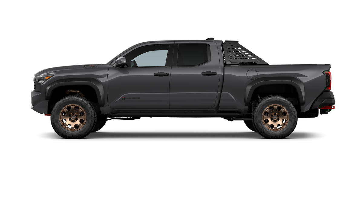 2025 Toyota Tacoma i-FORCE MAX Tacoma Trailhunter
