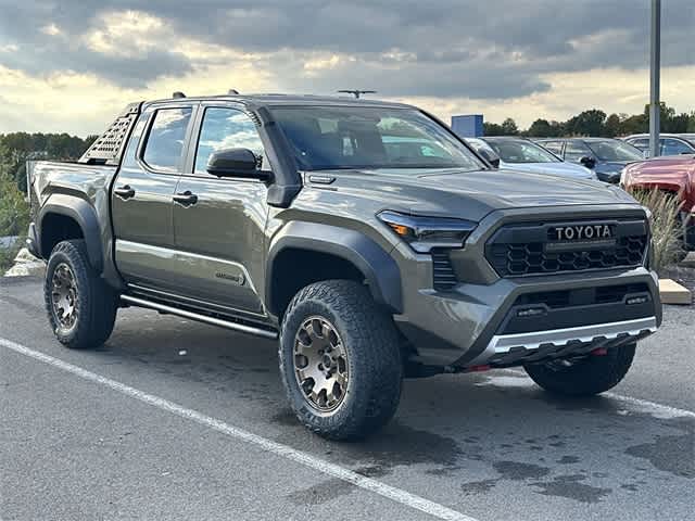 2025 Toyota Tacoma i-FORCE MAX Tacoma Trailhunter