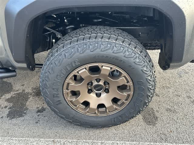 2025 Toyota Tacoma i-FORCE MAX Tacoma Trailhunter