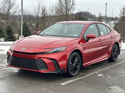 2026 Toyota Camry SE AWD