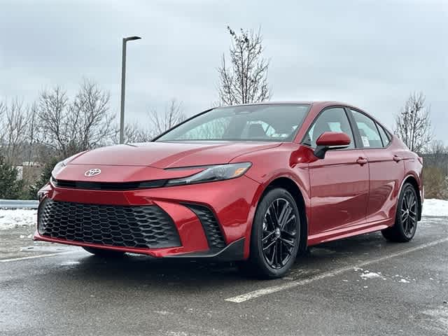 2026 Toyota Camry SE AWD