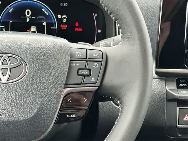 2026 Toyota Camry SE AWD