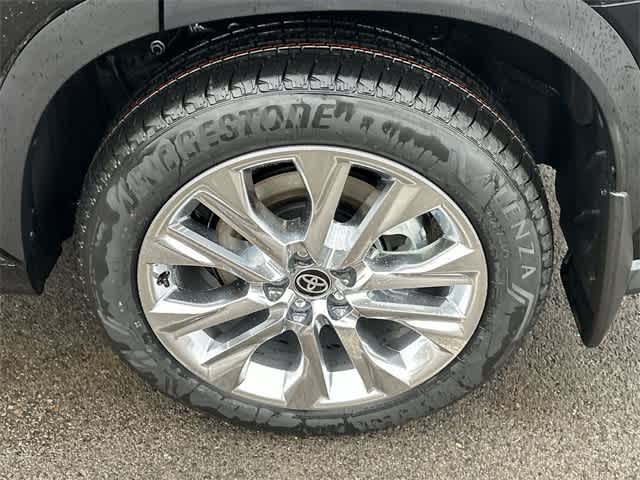 2026 Toyota Highlander Limited