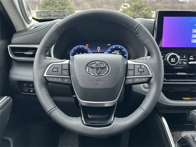 2026 Toyota Highlander Limited