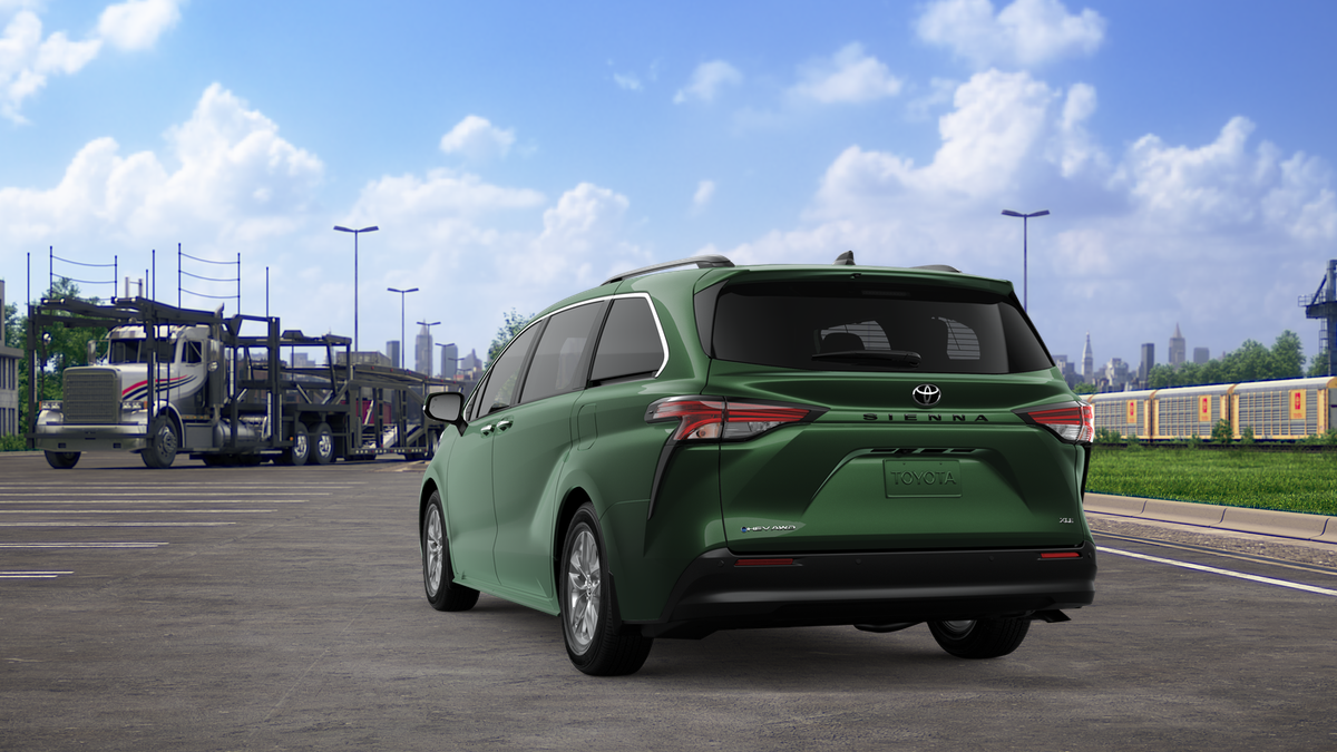 2026 Toyota Sienna XLE