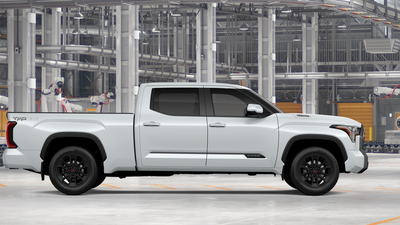 2026 Toyota Tundra i-FORCE MAX Tundra Platinum