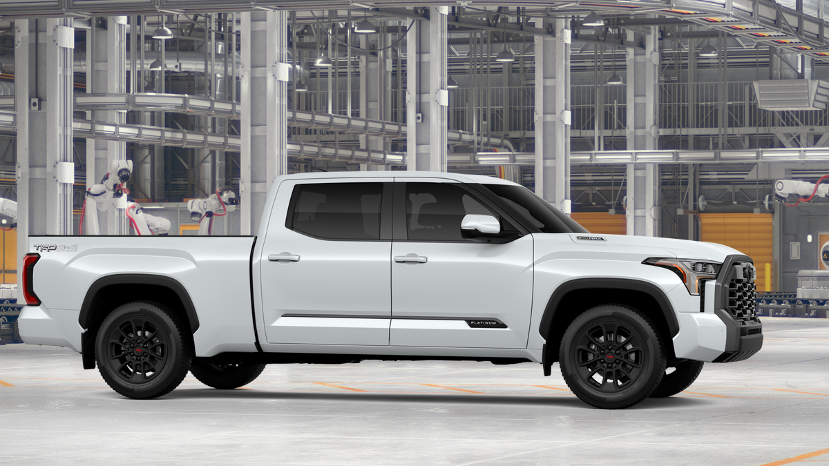 2026 Toyota Tundra i-FORCE MAX Tundra Platinum