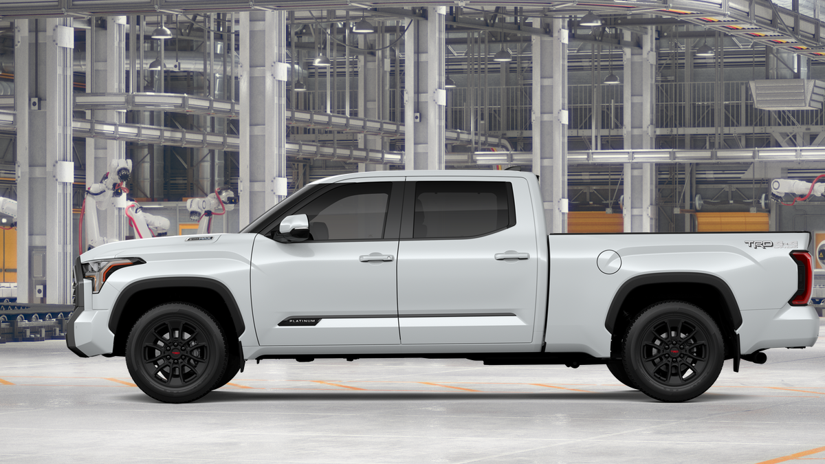 2026 Toyota Tundra i-FORCE MAX Tundra Platinum