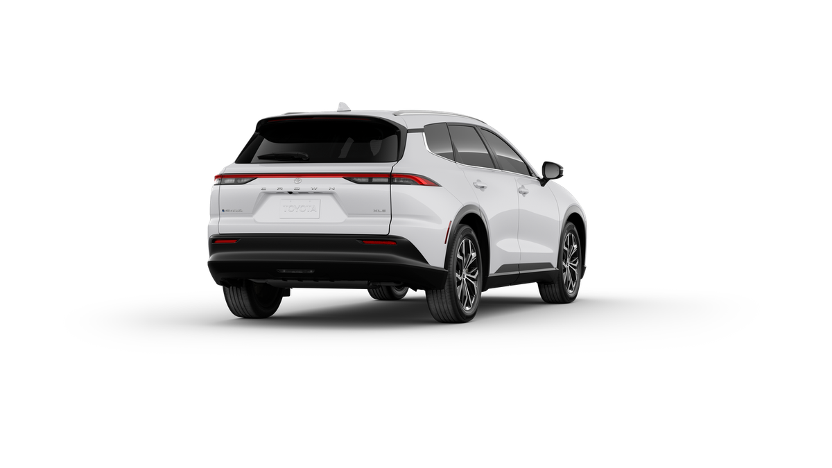 2025 Toyota Toyota Crown Signia XLE