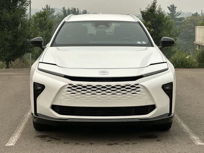 2026 Toyota Toyota Crown Signia XLE