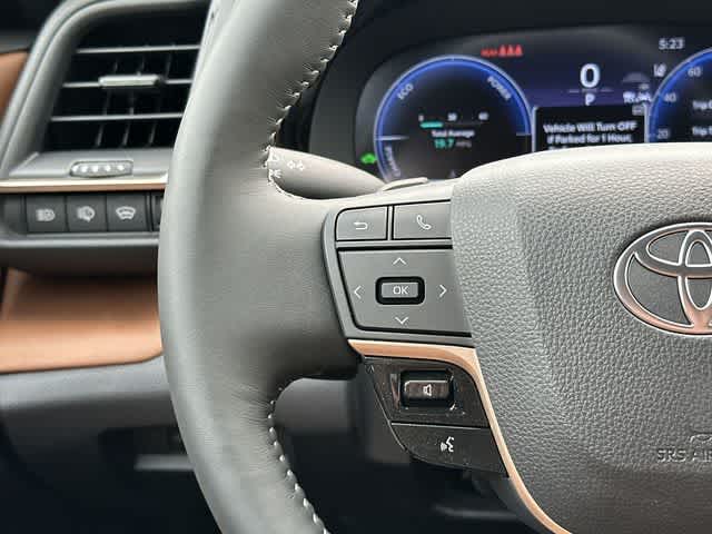 2026 Toyota Toyota Crown Signia XLE