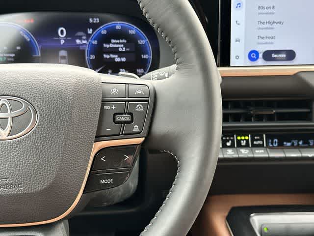 2026 Toyota Toyota Crown Signia XLE