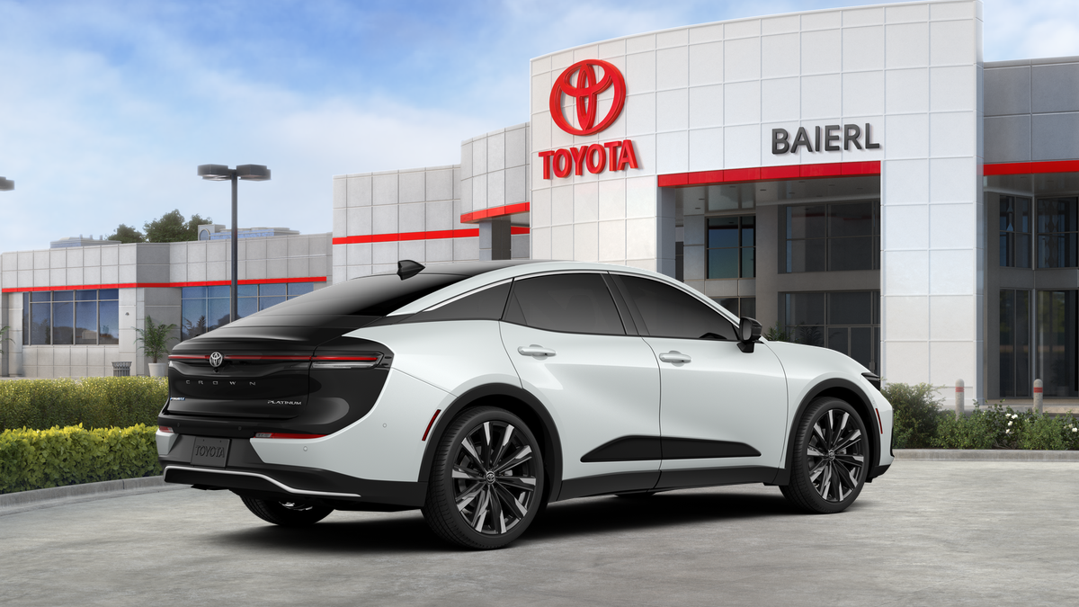 2026 Toyota Toyota Crown Platinum