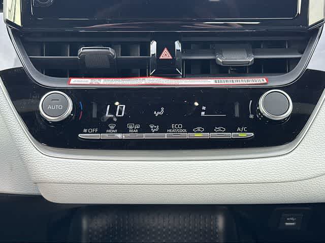 2026 Toyota Corolla Hybrid SE AWD