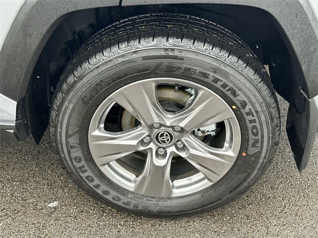 2025 Toyota RAV4 Hybrid LE