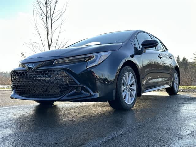 2025 Toyota Corolla Hatchback SE