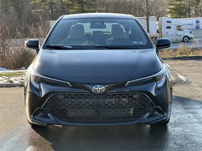 2025 Toyota Corolla Hatchback SE